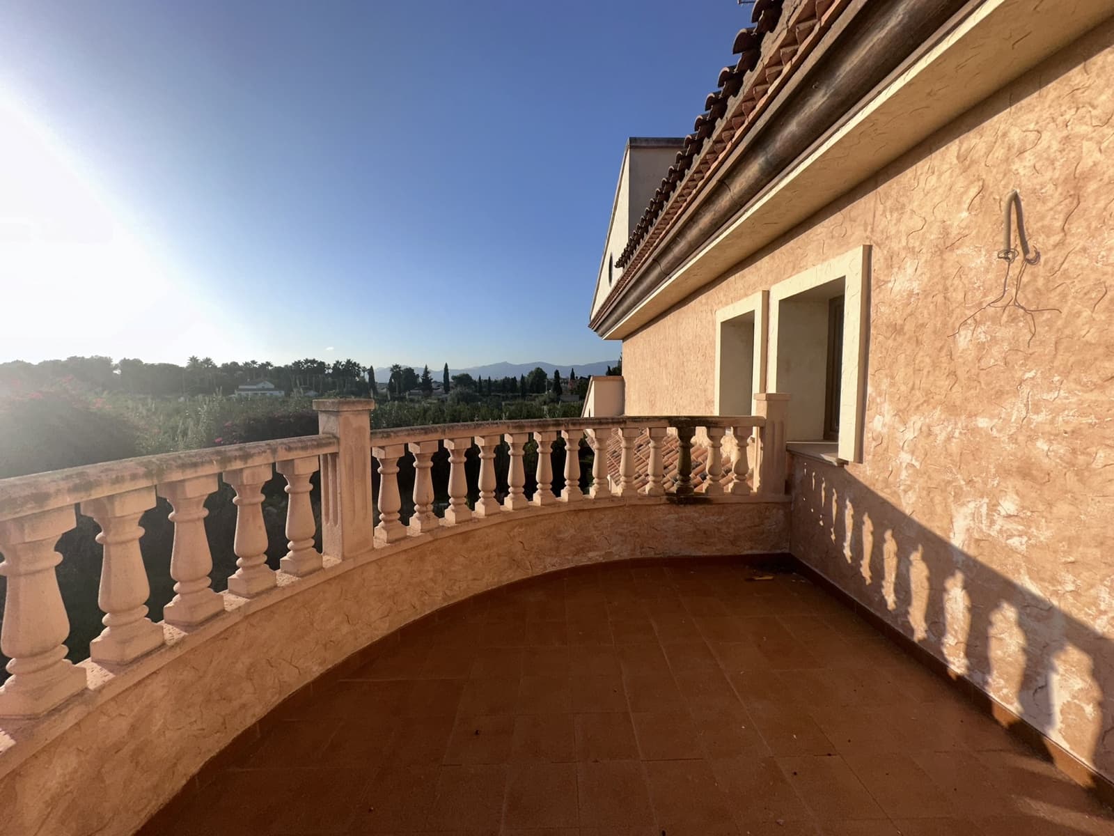 6 bedroom Villa for sale in Catral with pool garage - € 495,000 (Ref: 9438403)