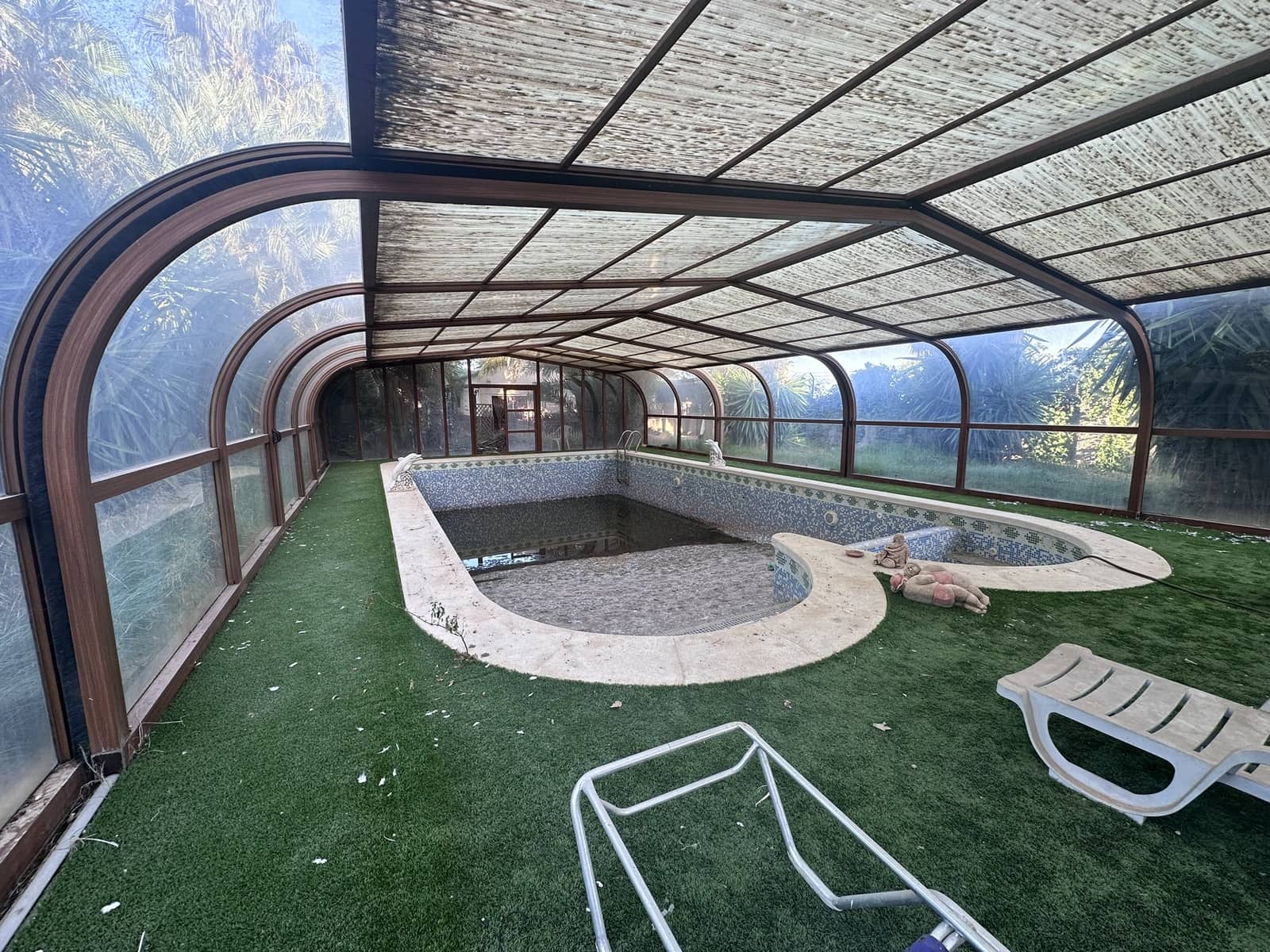 6 bedroom Villa for sale in Catral with pool garage - € 495,000 (Ref: 9438403)