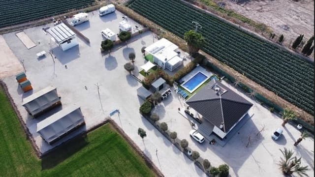 9 soverom Bedrift til salgs i Catral med svømmebasseng - € 895 000 (Ref: 9450838)