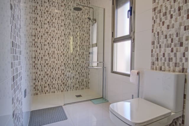 9 soverom Bedrift til salgs i Catral med svømmebasseng - € 895 000 (Ref: 9450838)