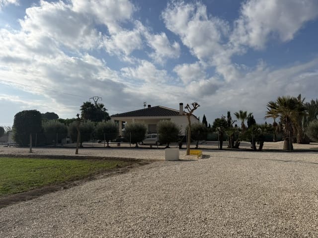 9 quarto Empresa para venda em Dolores com piscina - 895 000 € (Ref: 9450838)