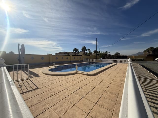 4 camera da letto Villa in vendita in Catral con piscina - 385.000 € (Rif: 9465859)