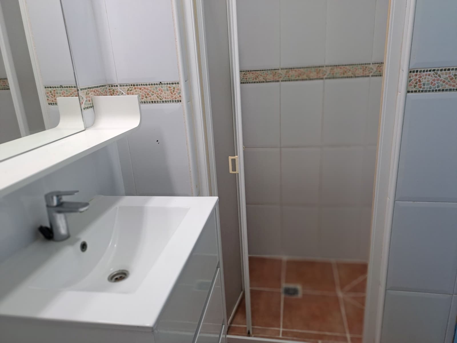 2 quarto Bungalow para arrendar em Crevillente / Crevillent com piscina garagem - 650 € (Ref: 9469932)