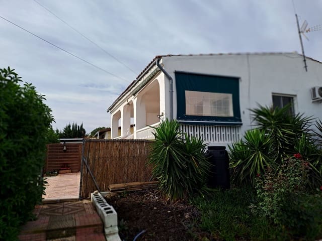 2 quarto Bungalow para arrendar em Crevillente / Crevillent com piscina garagem - 650 € (Ref: 9469932)