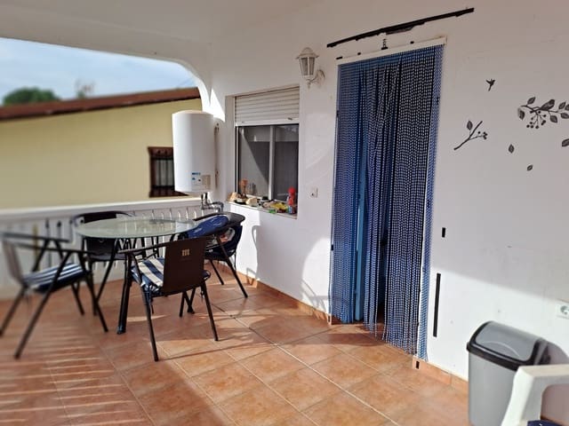 2 quarto Bungalow para arrendar em Crevillente / Crevillent com piscina garagem - 650 € (Ref: 9469932)
