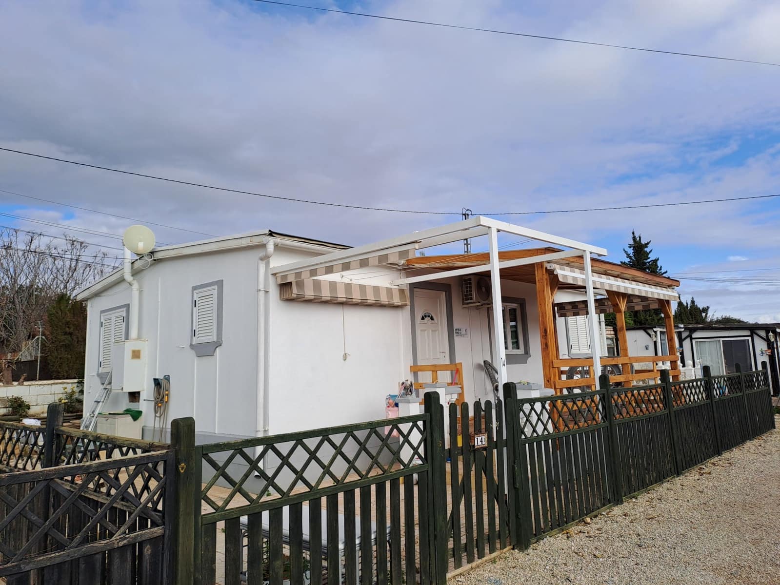 3 slaapkamer Stacaravan te koop in Crevillente / Crevillent met zwembad garage - € 58.000 (Ref: 9481434)