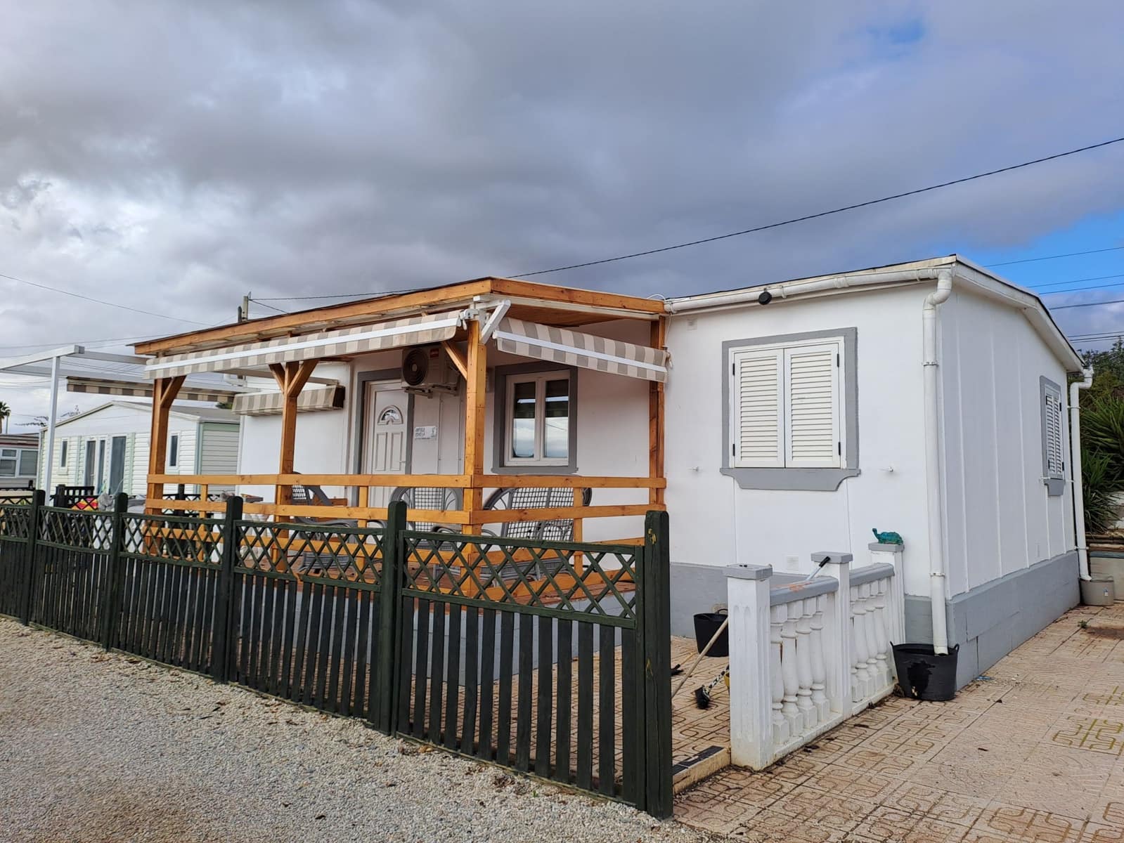 3 slaapkamer Stacaravan te koop in Crevillente / Crevillent met zwembad garage - € 58.000 (Ref: 9481434)