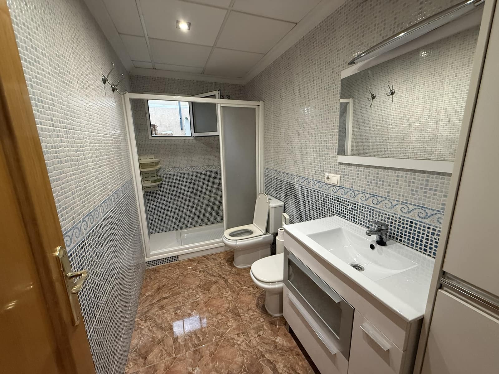 2 soveværelse Lejlighed til leje i Catral - € 650 (Ref: 9509429)