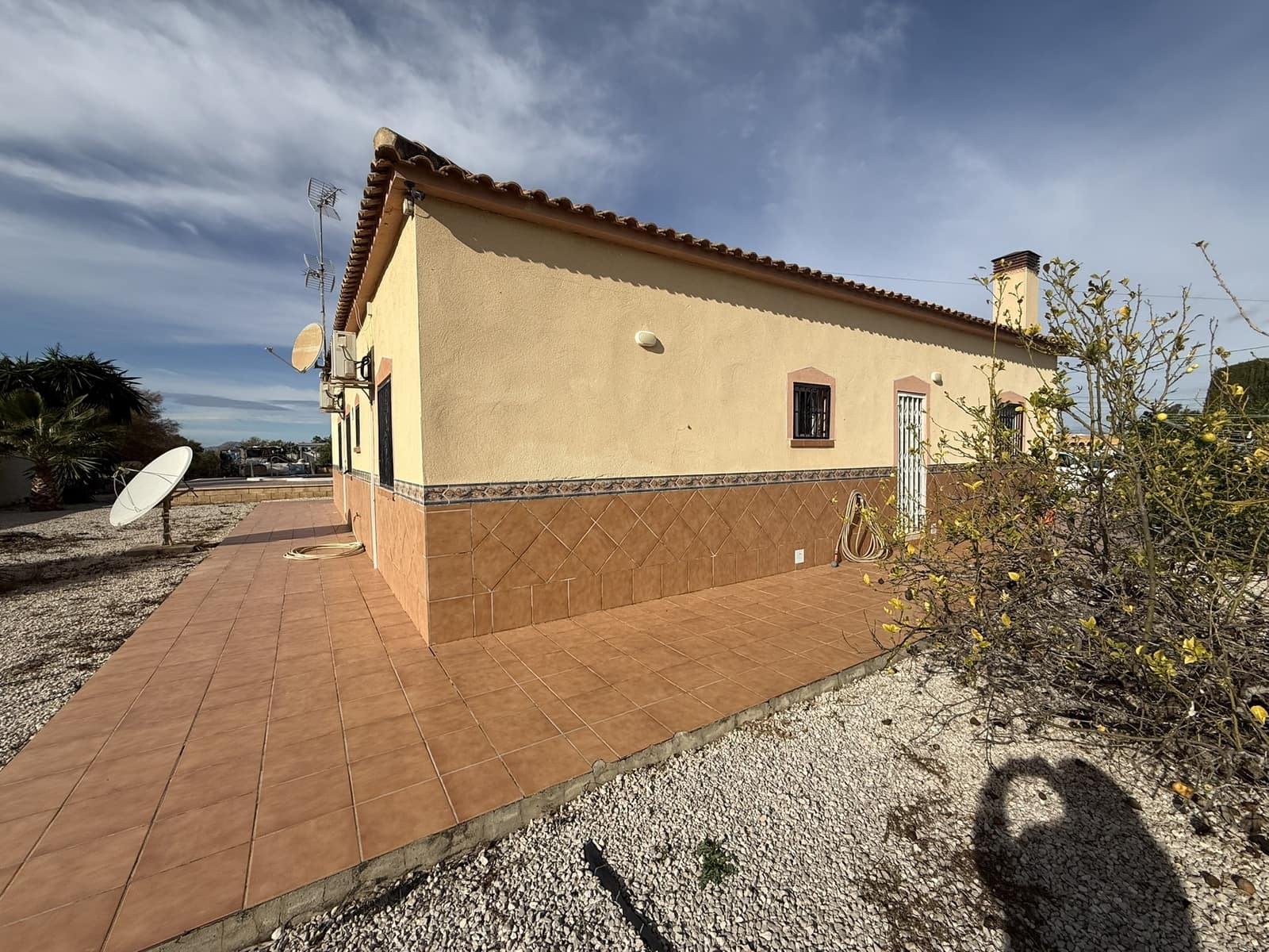 4 makuuhuone Huvila myytävänä paikassa La Hoya mukana uima-altaan 
autotalli - 315 000 € (Ref: 9552526)