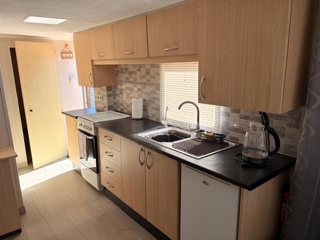 1 soveværelse Mobilhome til salg i El Campello med swimmingpool - € 35.500 (Ref: 9679202)