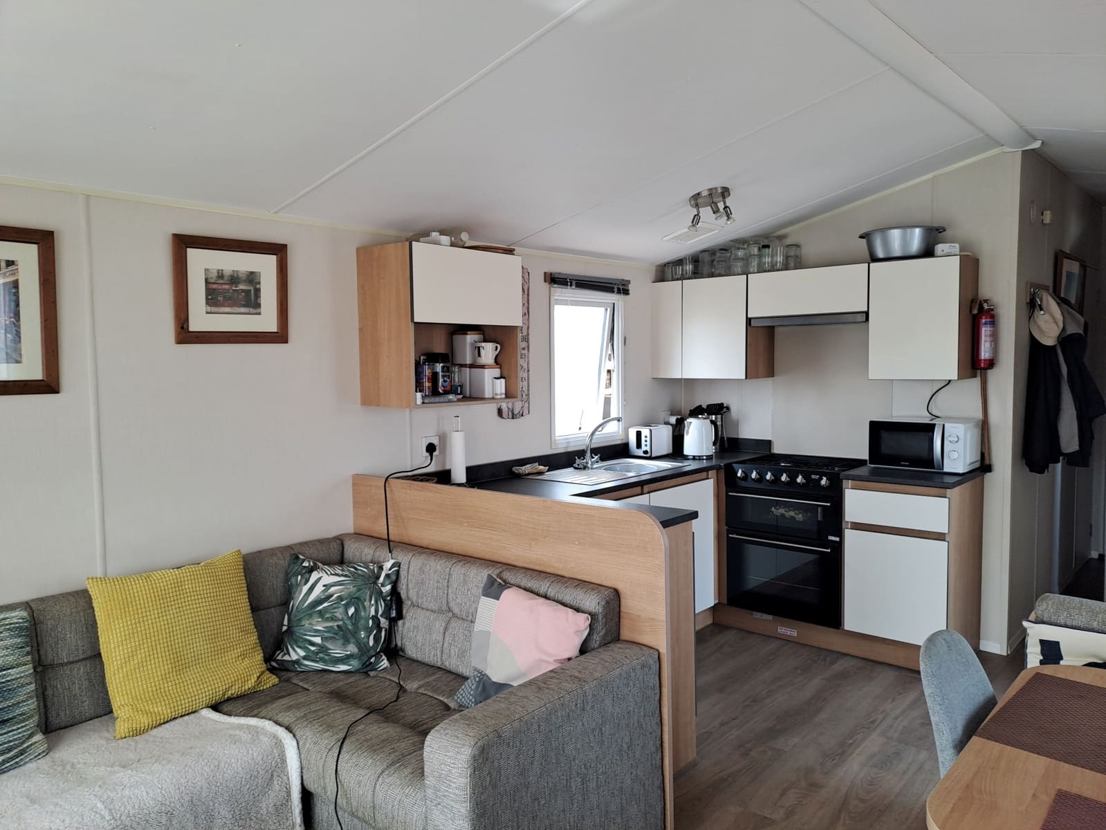 2 bedroom Mobile Home for sale in Crevillente / Crevillent with pool garage - € 48,500 (Ref: 9723617)