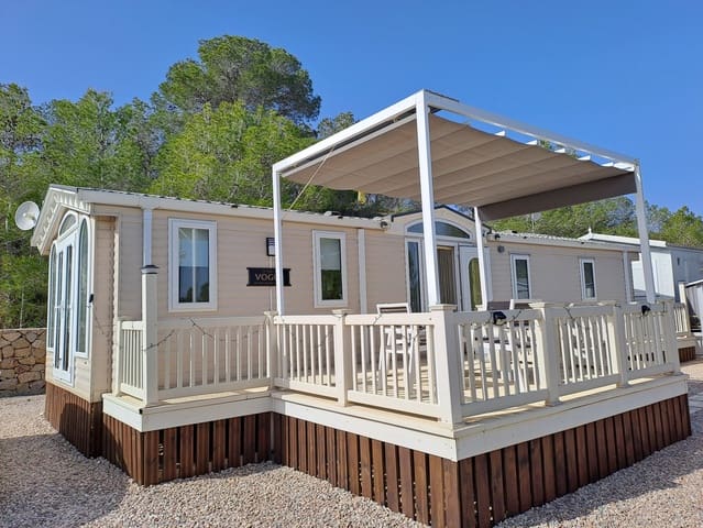 Casa Móvil de 2 habitaciones en Bigastro en venta con piscina - 49.500 € (Ref: 9793495)