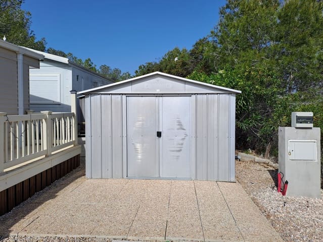 Casa Móvil de 2 habitaciones en Bigastro en venta con piscina - 49.500 € (Ref: 9793495)