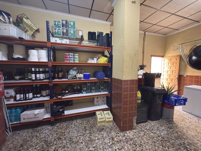 Företag till salu i Catral - 32 999 € (Ref: 9798251)