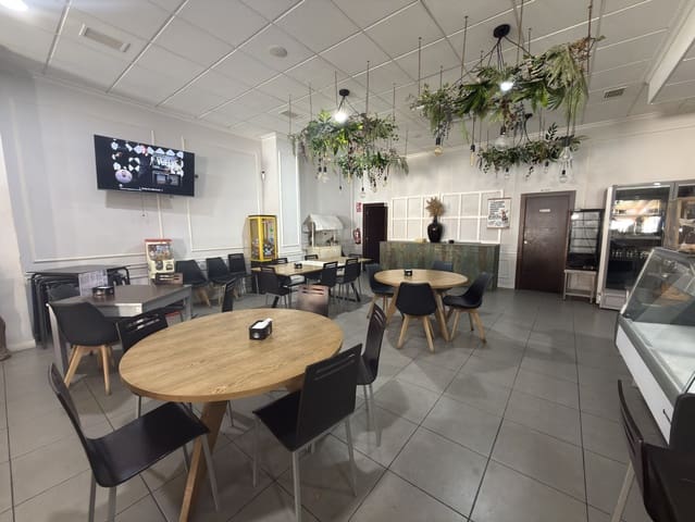 Företag till salu i Catral - 32 999 € (Ref: 9798251)