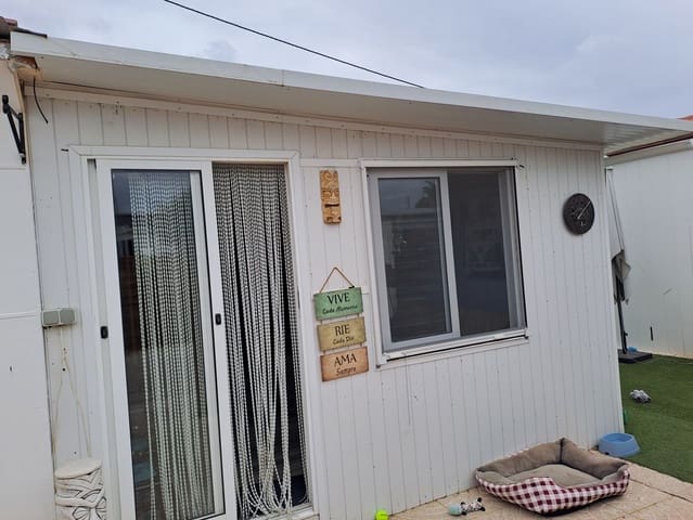 3 bedroom Mobile Home for sale in Crevillente / Crevillent with pool - € 42,000 (Ref: 9823496)