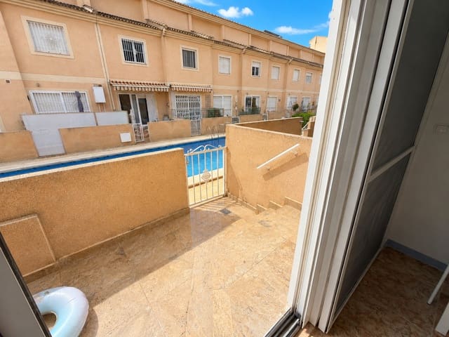 2 quarto Casa em Banda para venda em Catral com piscina - 135 000 € (Ref: 9823835)