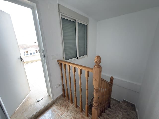 2 quarto Casa em Banda para venda em Catral com piscina - 135 000 € (Ref: 9823835)