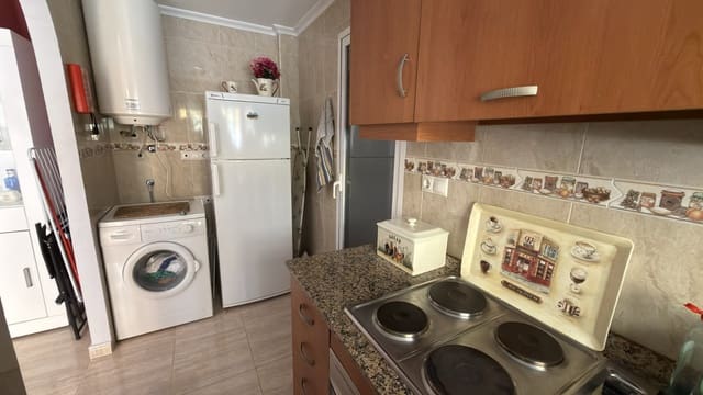 2 makuuhuone Huoneisto myytävänä paikassa Catral mukana uima-altaan - 97 999 € (Ref: 9879846)