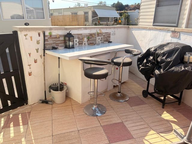 1 soveværelse Mobilhome til salg i El Campello med swimmingpool - € 39.500 (Ref: 9948624)