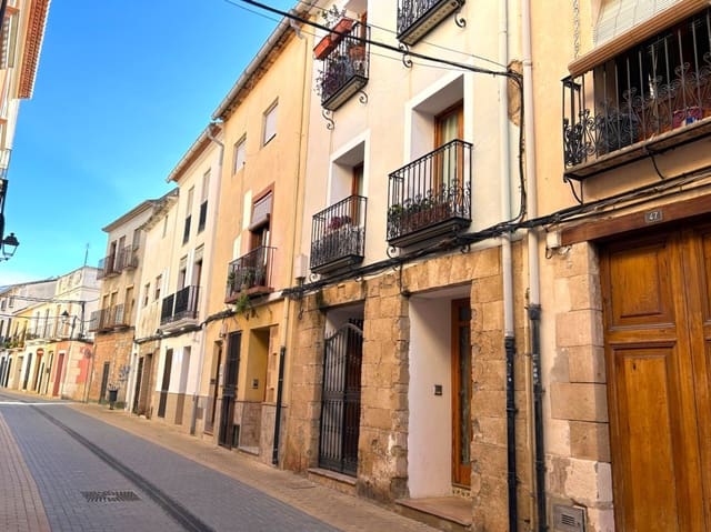 4 soveværelse Byhus til salg i Dénia - € 275.000 (Ref: 9784325)