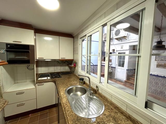 4 soveværelse Byhus til salg i Dénia - € 275.000 (Ref: 9784325)