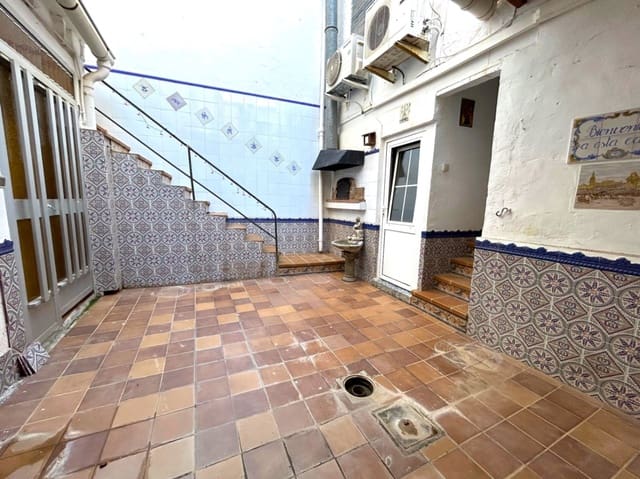 4 soveværelse Byhus til salg i Dénia - € 275.000 (Ref: 9784325)