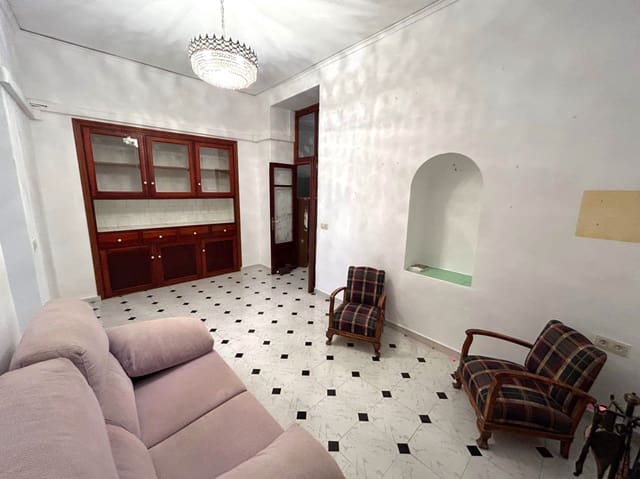 4 soveværelse Byhus til salg i Dénia - € 275.000 (Ref: 9784325)