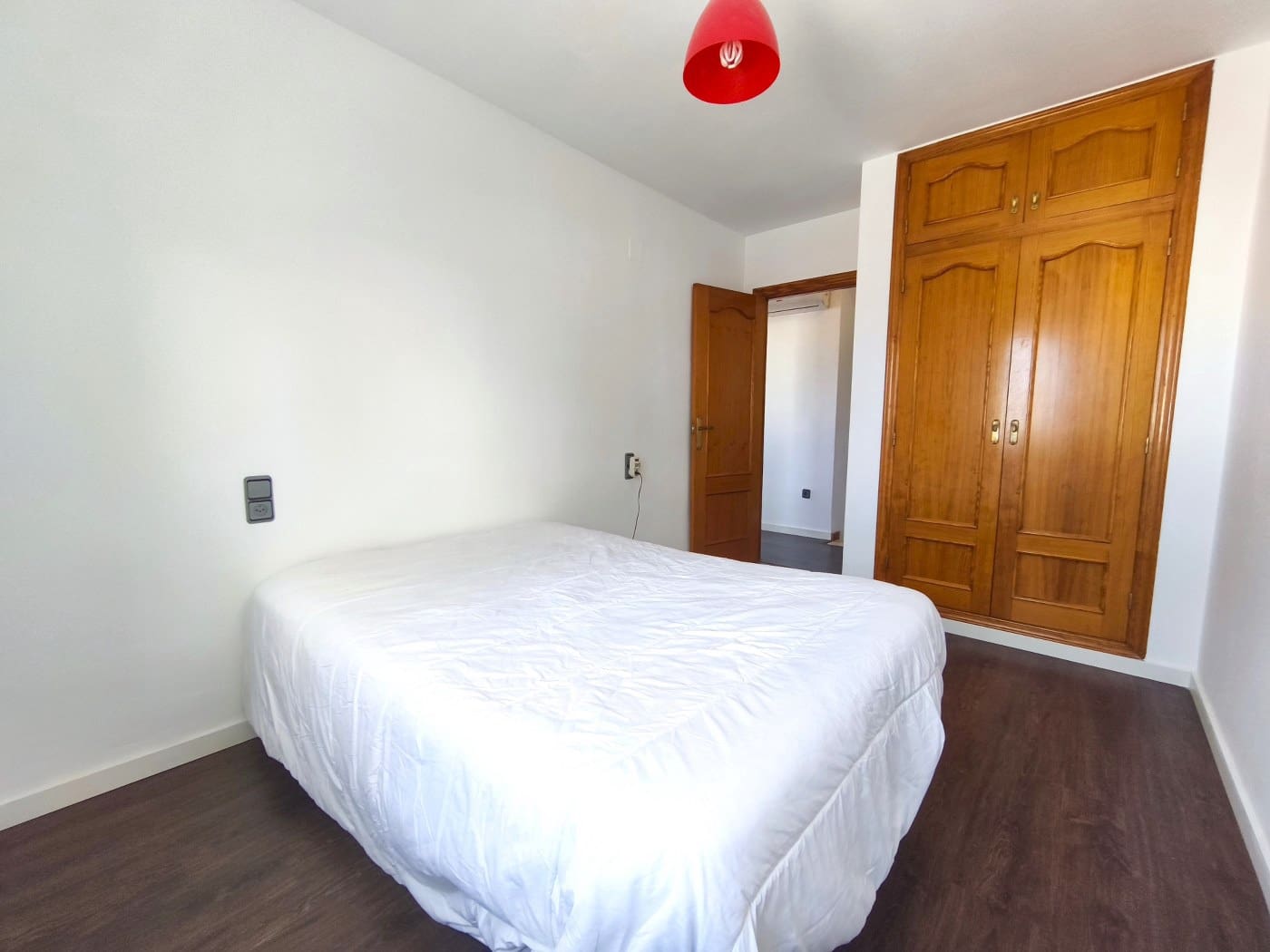 3 makuuhuone Rivitalo myytävänä paikassa Els Poblets mukana 
autotalli - 395 000 € (Ref: 9784326)