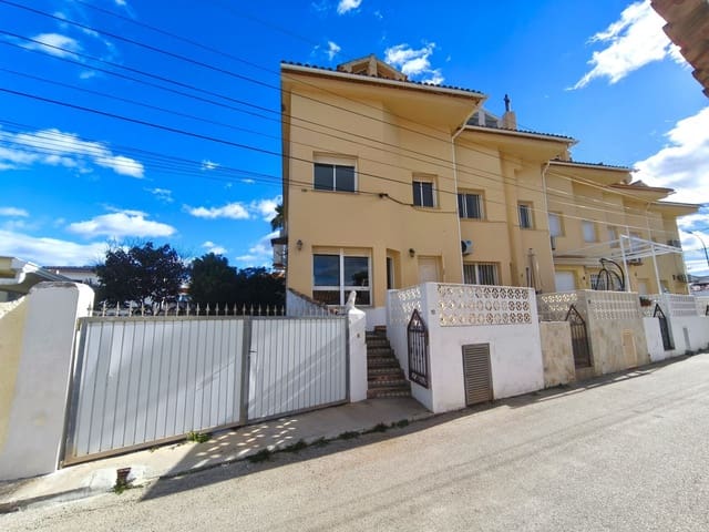 3 soveværelse Rækkehus til salg i Els Poblets med garage - € 395.000 (Ref: 9784326)