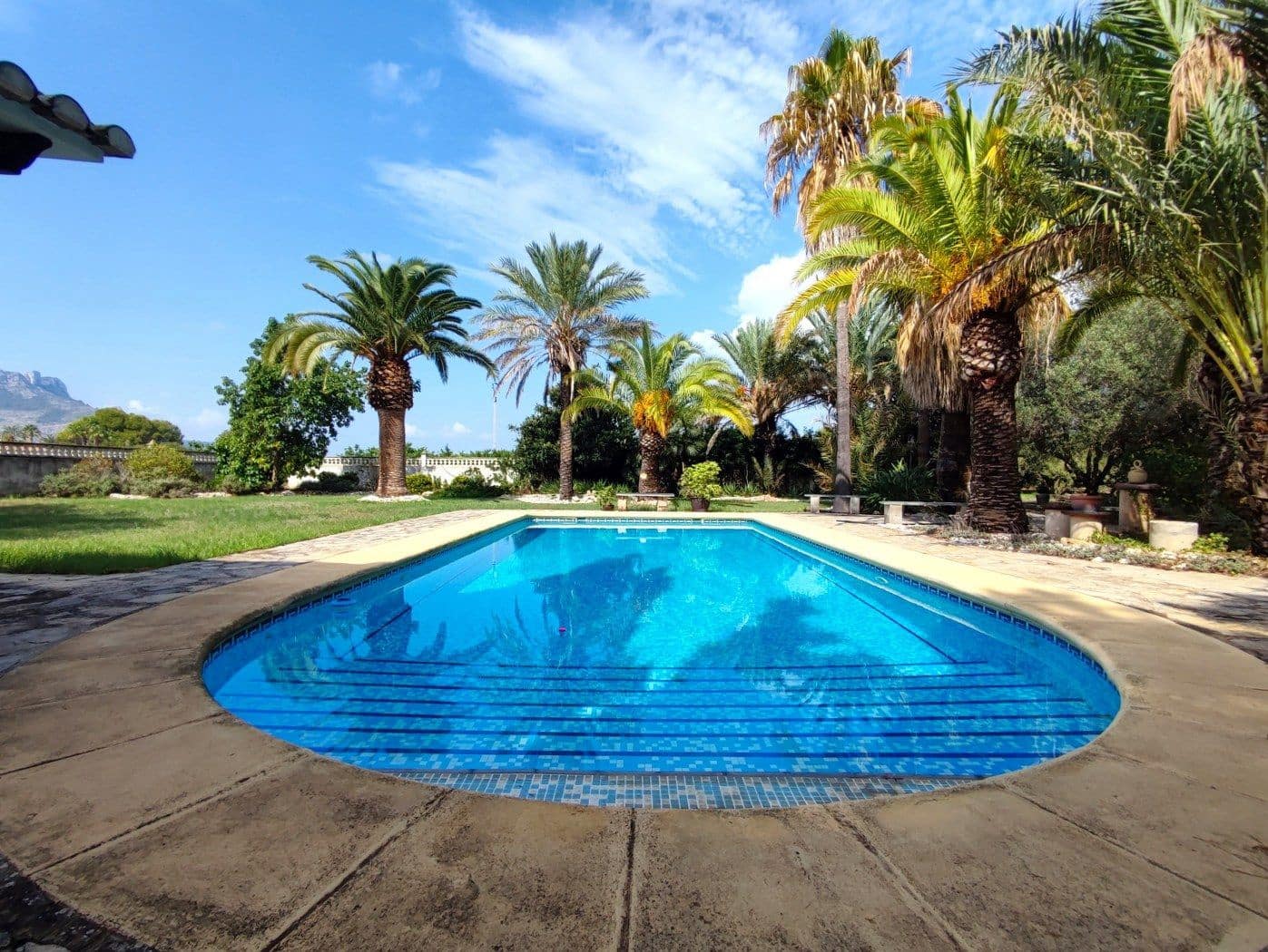 4 soveværelse Villa til salg i Els Poblets med swimmingpool garage - € 785.000 (Ref: 9784327)