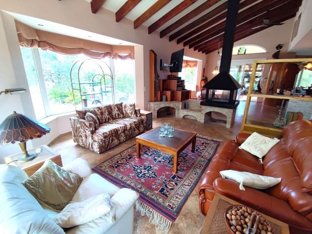 4 soveværelse Villa til salg i Els Poblets med swimmingpool garage - € 785.000 (Ref: 9784327)