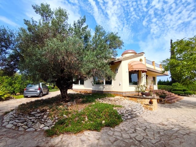 4 soveværelse Villa til salg i Els Poblets med swimmingpool garage - € 785.000 (Ref: 9784327)