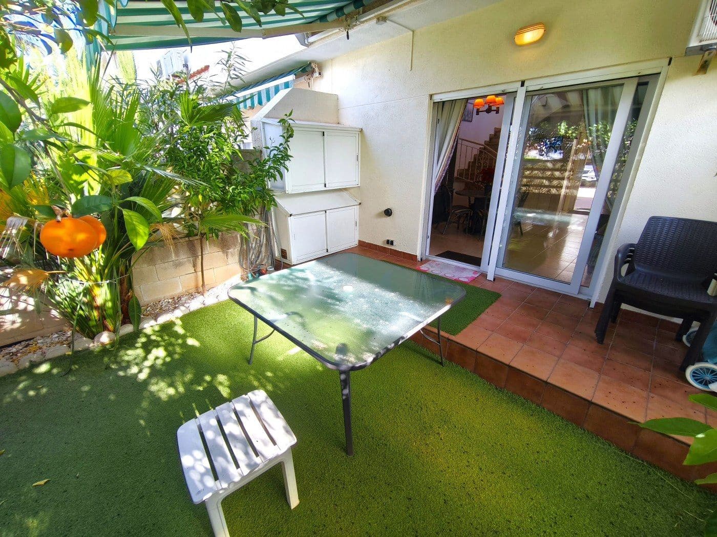 2 soveværelse Rækkehus til salg i Els Poblets med swimmingpool garage - € 260.000 (Ref: 9784331)