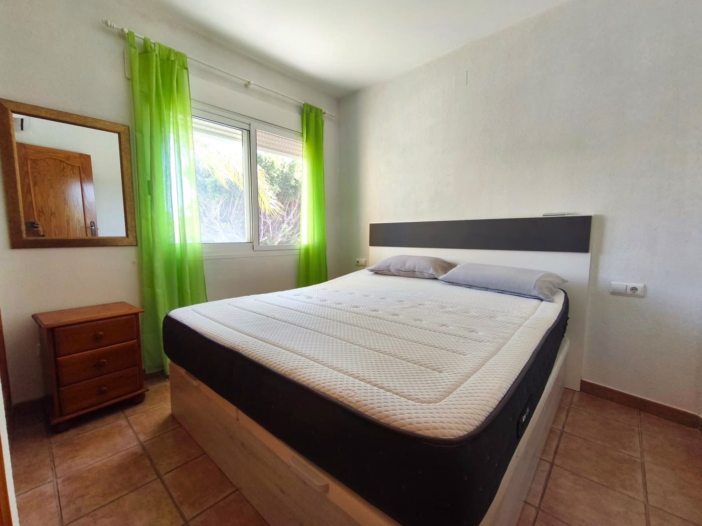 Adosado de 3 habitaciones en Els Poblets en venta con piscina garaje - 265.000 € (Ref: 9908907)