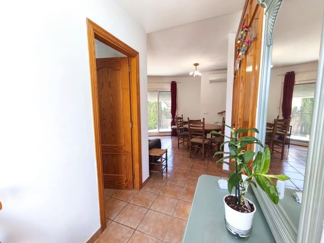 Adosado de 3 habitaciones en Els Poblets en venta con piscina garaje - 265.000 € (Ref: 9908907)