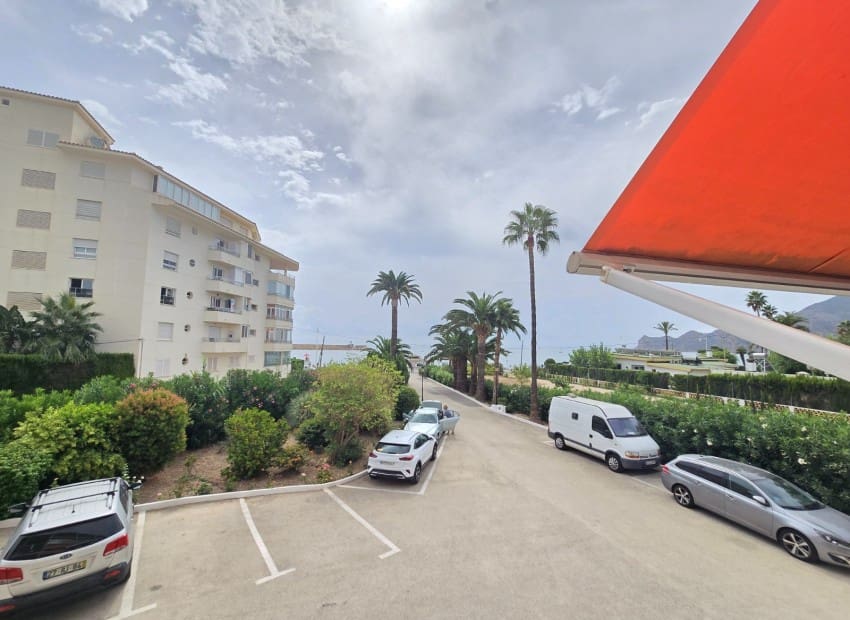 2 bedroom Apartment for sale in Altea - € 289,000 (Ref: 10004468)
