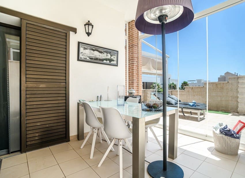 2 bedroom Apartment for sale in Guardamar del Segura with pool garage - € 299,000 (Ref: 10004702)