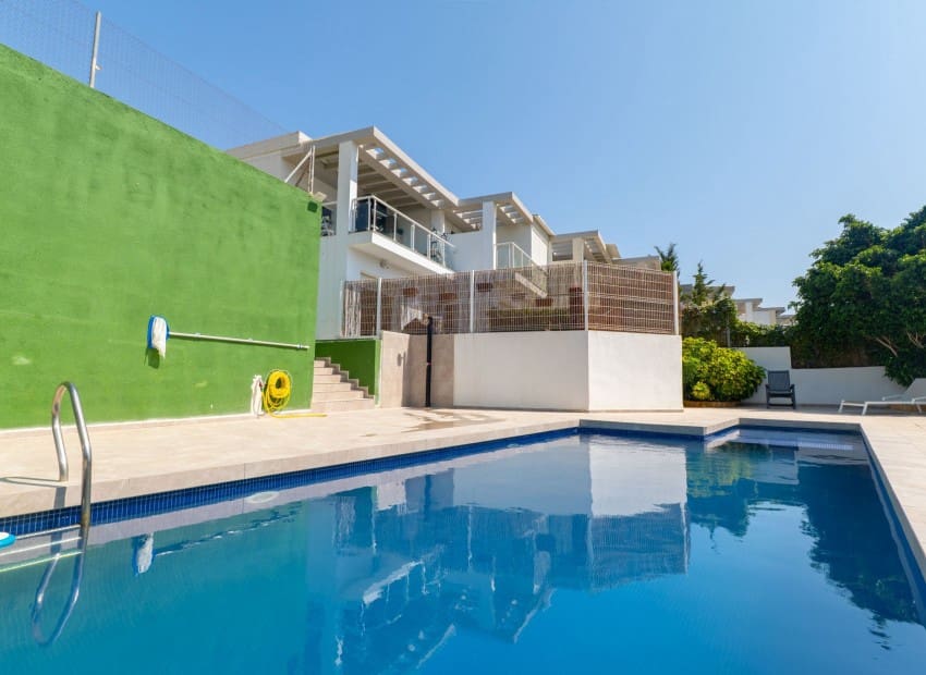 3 soveværelse Villa til salg i Calpe / Calp med swimmingpool garage - € 340.000 (Ref: 10007883)