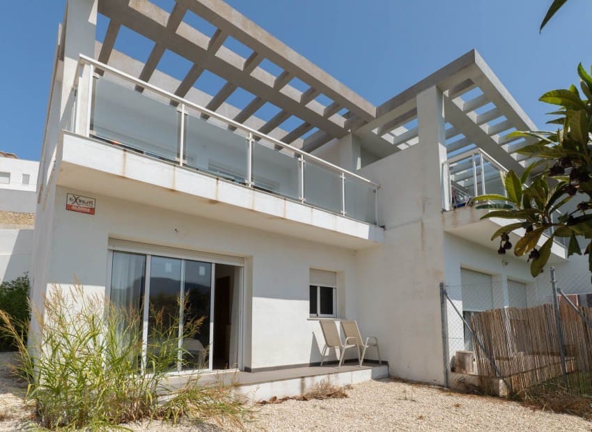 3 soveværelse Villa til salg i Calpe / Calp med swimmingpool garage - € 340.000 (Ref: 10007883)