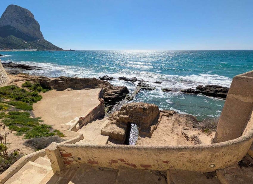 3 soveværelse Villa til salg i Calpe / Calp med swimmingpool garage - € 340.000 (Ref: 10007883)