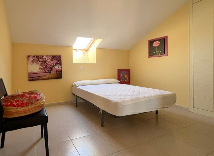 4 soverom Leilighet til salgs i Denia med svømmebasseng garasje - € 472 000 (Ref: 10008007)