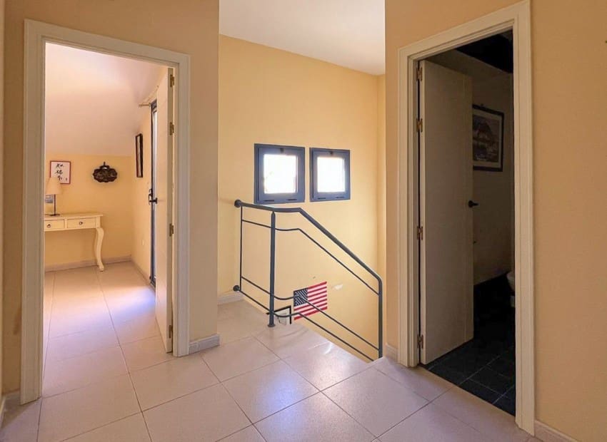 4 soverom Leilighet til salgs i Denia med svømmebasseng garasje - € 472 000 (Ref: 10008007)