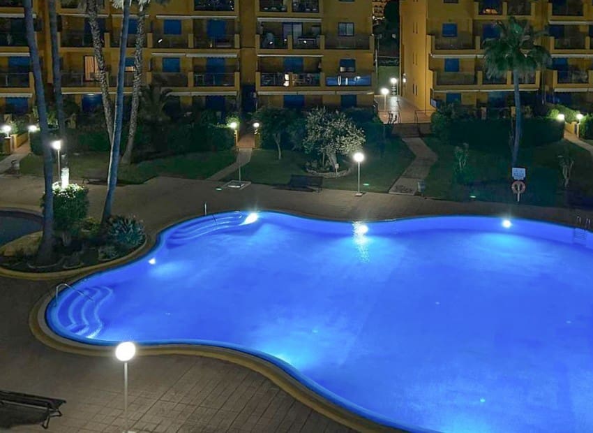 4 soverom Leilighet til salgs i Denia med svømmebasseng garasje - € 472 000 (Ref: 10008007)