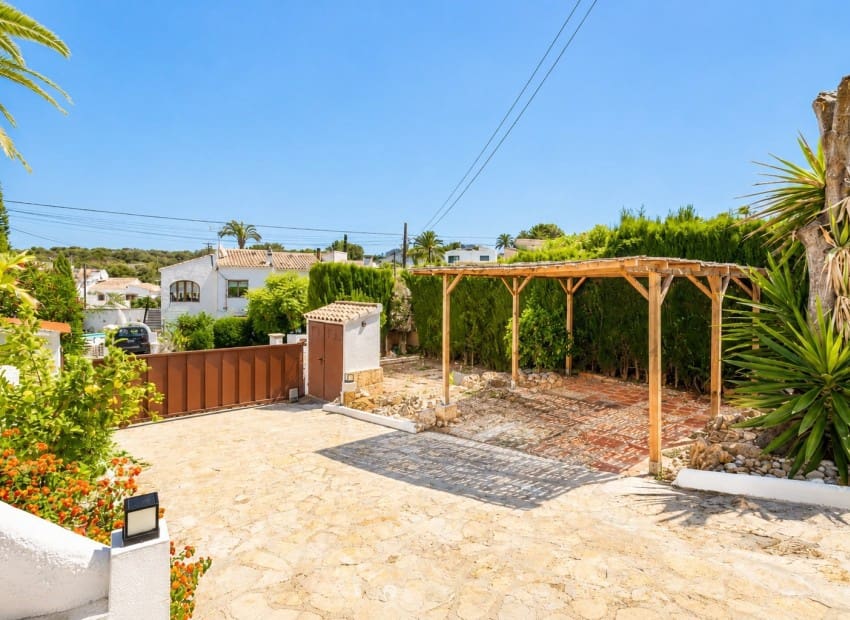 4 quarto Moradia para venda em Javea / Xabia com piscina garagem - 795 000 € (Ref: 10014238)