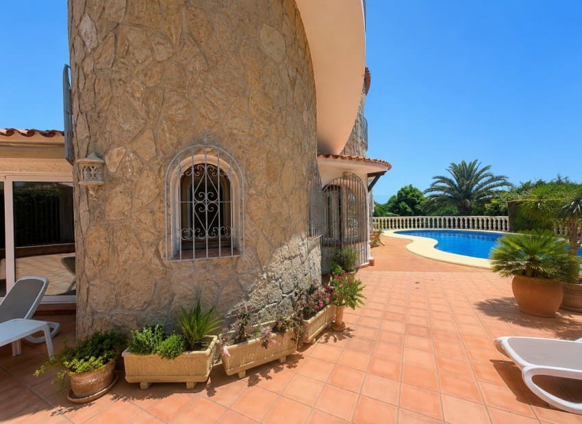 3 slaapkamer Villa te koop in Javea / Xabia met zwembad - € 945.000 (Ref: 10014239)