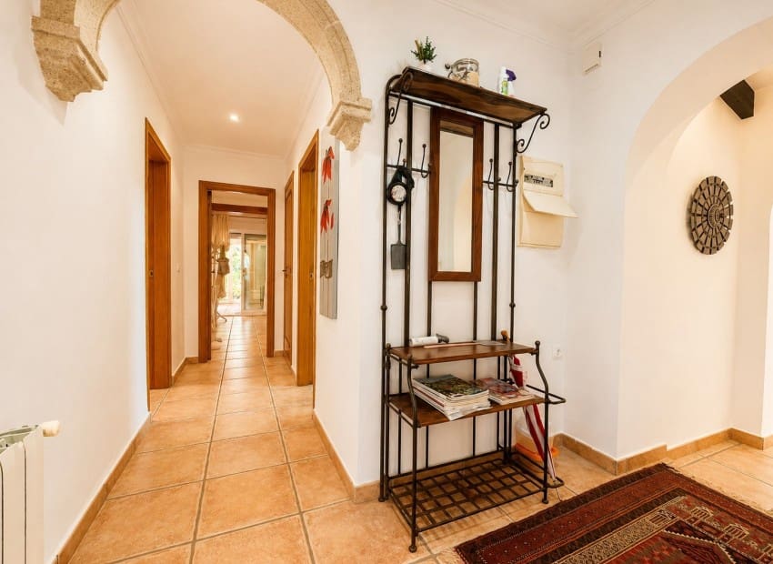 3 slaapkamer Villa te koop in Javea / Xabia met zwembad - € 945.000 (Ref: 10014239)