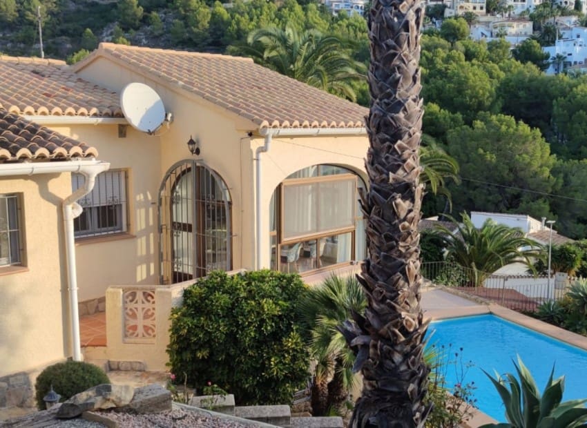 3 bedroom Villa for sale in Benissa with pool garage - € 549,000 (Ref: 10019503)