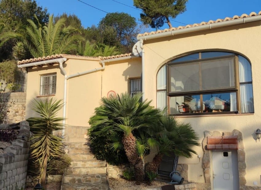 3 bedroom Villa for sale in Benissa with pool garage - € 549,000 (Ref: 10019503)