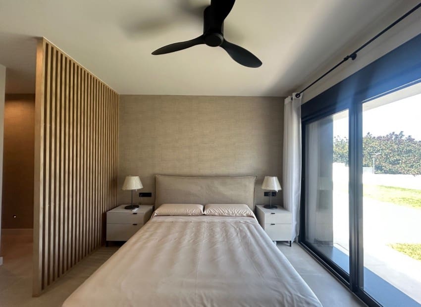 3 bedroom Villa for sale in Denia with pool garage - € 1,595,000 (Ref: 10021169)